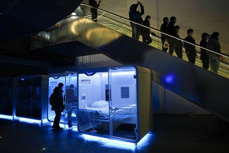Olympic press can grab high-tech naps